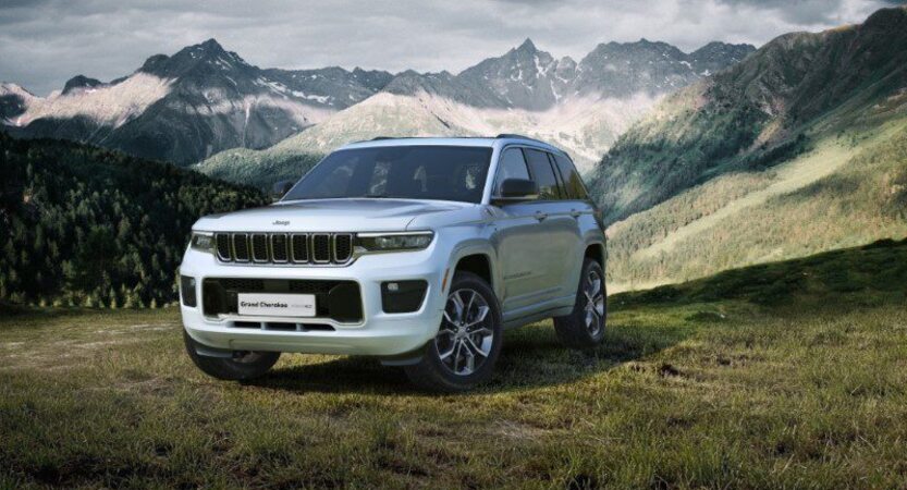 You are currently viewing Jeep continúa su marcha hacia un futuro totalmente eléctrico con el Grand Cherokee 4xe. 