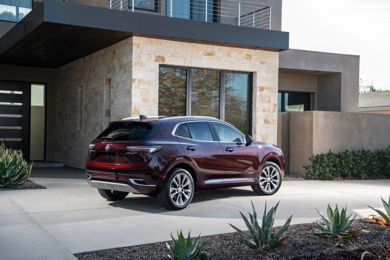 2021-Buick-Envision-Avenir-038