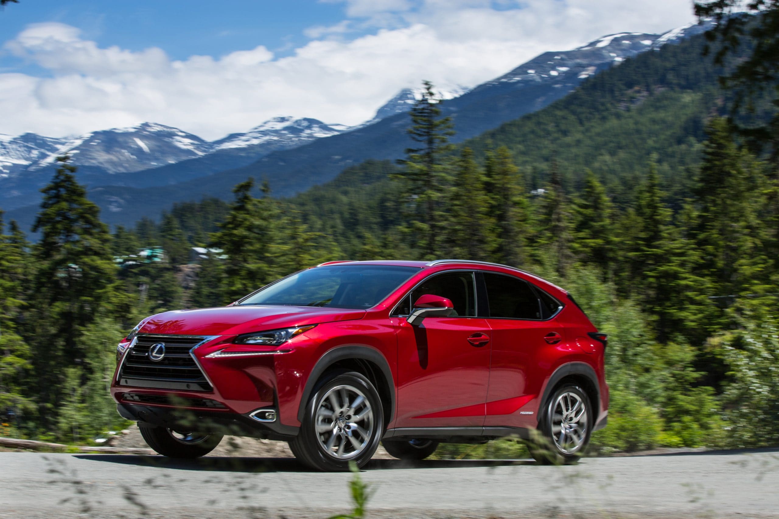 2021_Lexus_NX_300h_002-scaled
