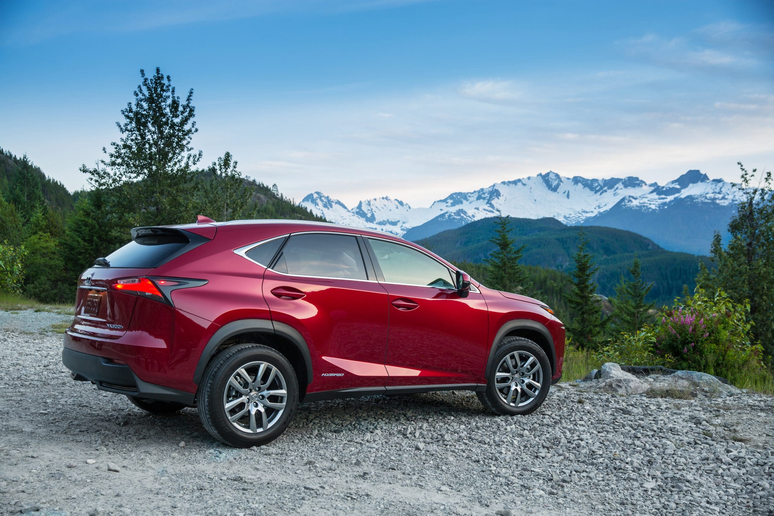 2021_Lexus_NX_300h_006-scaled