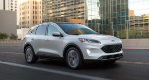 Read more about the article 2022 Ford Escape híbrido recargable. El puente entre dos mundos separados.
