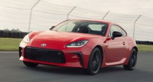 Read more about the article Toyota tiene un regalo; él GR86
