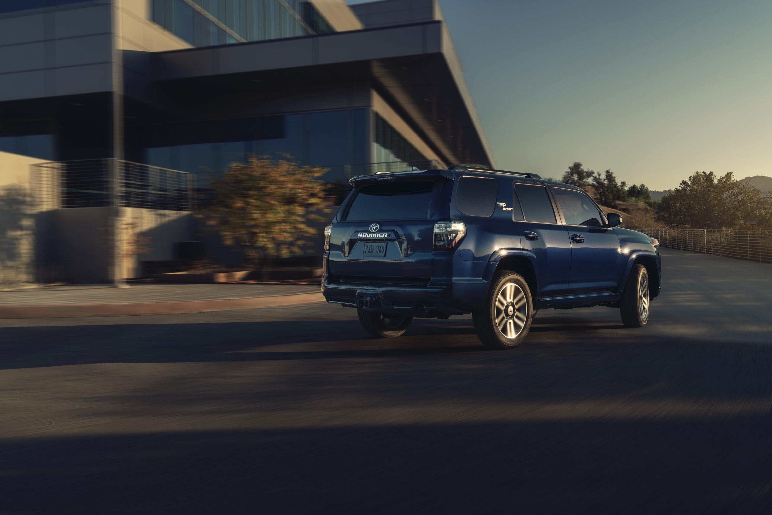 2022_Toyota_4Runner_TRD_Sport_001-scaled