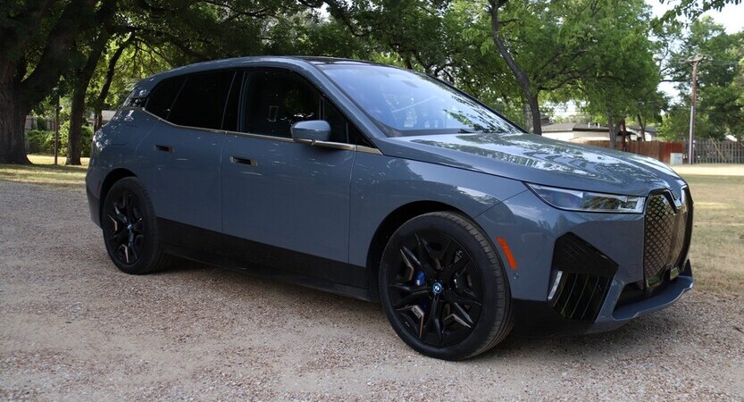 You are currently viewing 2023 BMW iX M60, un eléctrico con una potencia como pocos