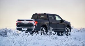 Read more about the article 2023 Ford F-150 Lightning. El futuro de las camionetas eléctricas se avizora más “electrizante”.
