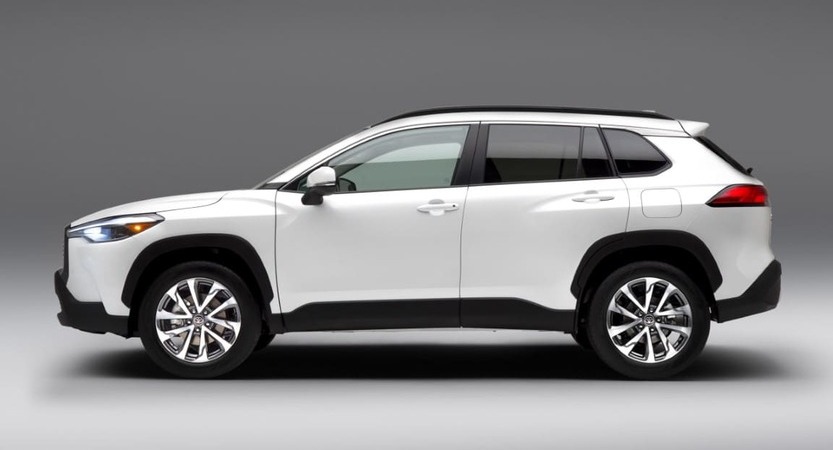 You are currently viewing Corolla Cross. Toyota se aventura con otro SUV sub compacto. 