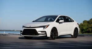 Read more about the article GL toyota corolla hybrido 2025