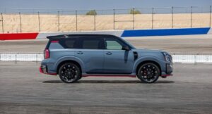 Read more about the article Nissan Armada NISMO…no es “más de lo mismo”.