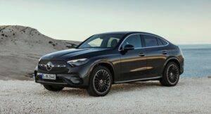 Read more about the article Cuando al lujo se mezcla con el músculo, nace el 2024 Mercedes-AMG GLC 43.