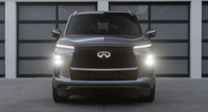 Read more about the article Infiniti QX80. SUV que se duerme ¿se lo lleva la corriente?