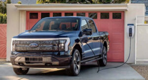 Read more about the article Lightning Power Play: First Electric Truck to Enhance Your Home Energy Independence
