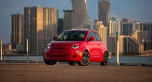 Read more about the article FIAT 500e eléctrico. Las segundas partes sí pueden llegar a ser buenas.
