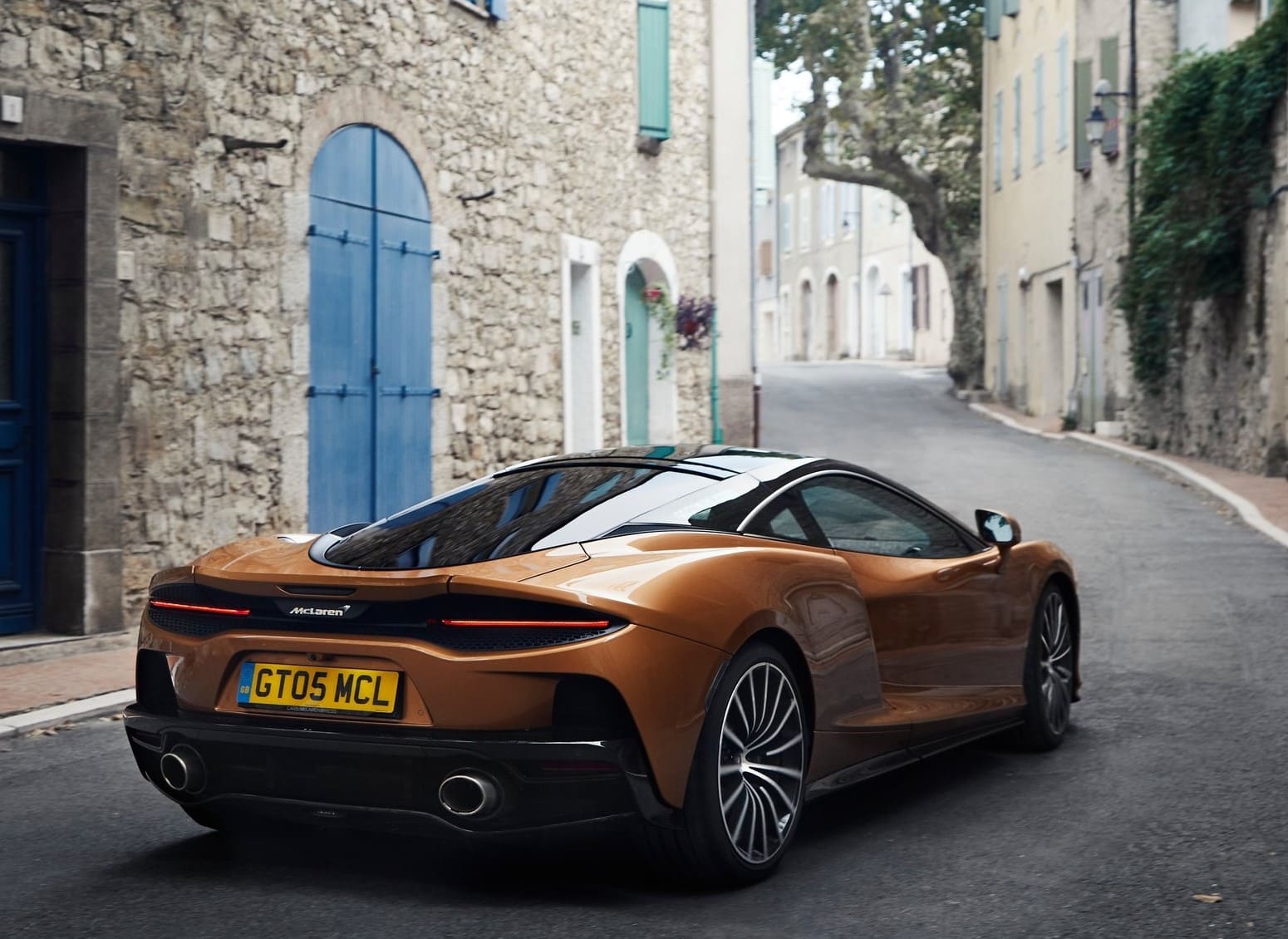 McLaren-GT-2021-9