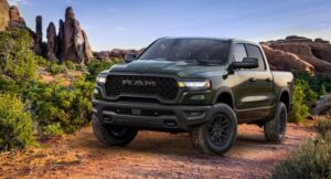 Read more about the article En la 2026, la RAM 1500 vuelve con el HEMI V8, pero el Hurricane sigue soplando fuerte.